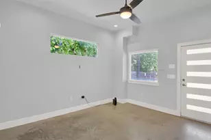 6902 Carver Ave, Austin, TX 78752 - Photo 11