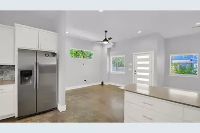 6902 Carver Avenue #A, Austin, TX 78752 - Photo 9