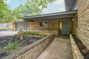 2805 Hatley Dr, Austin, TX 78746 - Photo 5