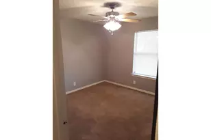101 Horseshoe Trail, Georgetown, TX 78628 - Photo 7