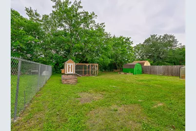 506 West Street, Hutto, TX 78634 - Photo 23