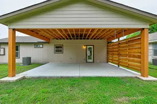 506 West St, Hutto, TX 78634 - Photo 21