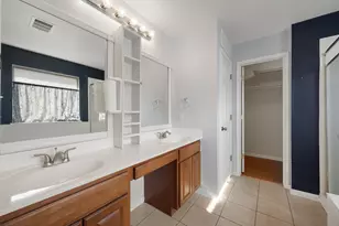 215 Kerley Dr, Hutto, TX 78634 - Photo 15