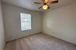 2203 Creekside Ln, Georgetown, TX 78626 - Photo 13