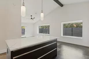8105 Red Rock Cove, Austin, TX 78749 - Photo 9