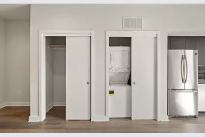 1800 E 4th Street #327, Austin, TX 78702 - Photo 17