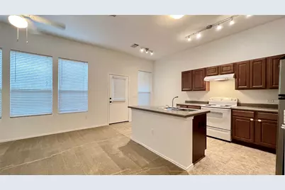 4112 Mattie Street, Austin, TX 78723 - Photo 3