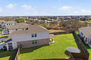431 Dipprey Ln, Georgetown, TX 78628 - Photo 7