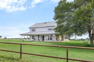 1347 Co Rd 426, Dime Box, TX 77853 - Photo 1