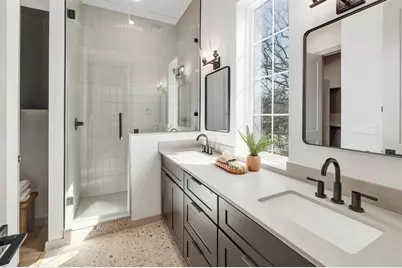 1732 Bunche Road #B2, Austin, TX 78721 - Photo 5