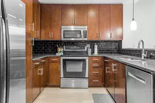 360 Nueces St, Austin, TX 78701 - Photo 7