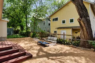2319 Santa Maria St, Austin, TX 78702 - Photo 35