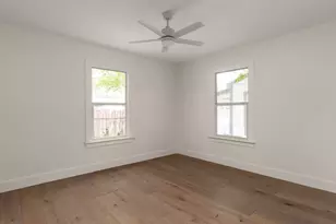 2319 Santa Maria St, Austin, TX 78702 - Photo 25