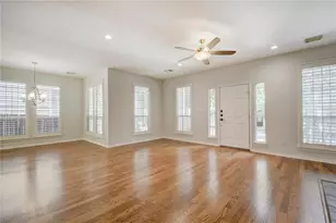 2614 Kinney Oaks Ct, Austin, TX 78704 - Photo 9