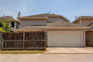2614 Kinney Oaks Ct, Austin, TX 78704 - Photo 27
