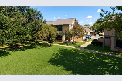 911 W Village Lane, Austin, TX 78758 - Photo 33
