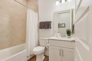 110 Diamond Pt Rd, Georgetown, TX 78633 - Photo 23