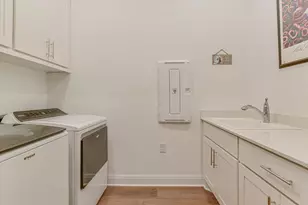 110 Diamond Pt Rd, Georgetown, TX 78633 - Photo 25