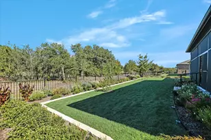 110 Diamond Pt Rd, Georgetown, TX 78633 - Photo 35