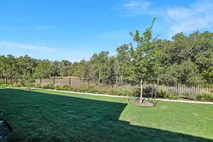 110 Diamond Pt Rd, Georgetown, TX 78633 - Photo 35