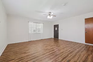 110 Jones St, Bastrop, TX 78602 - Photo 31