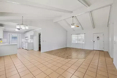 110 Jones Street, Bastrop, TX 78602 - Photo 27