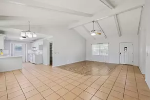 110 Jones St, Bastrop, TX 78602 - Photo 27