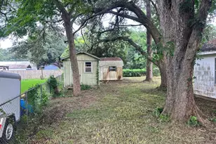806 Brockman St, Sweeny, TX 77480 - Photo 15