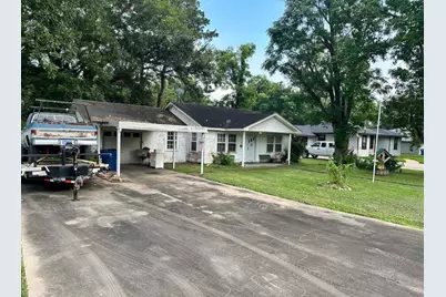 806 Brockman Street, Sweeny, TX 77480 - Photo 1