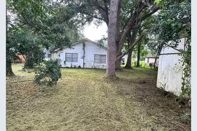806 Brockman Street, Sweeny, TX 77480 - Photo 19