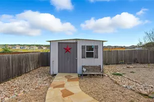109 Elmer Ave, Burnet, TX 78611 - Photo 29