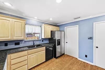 10923 Preston Trails Drive, Austin, TX 78747 - Photo 15