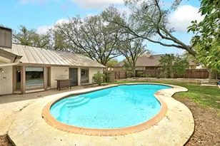 10923 Preston Trails Dr, Austin, TX 78747 - Photo 31