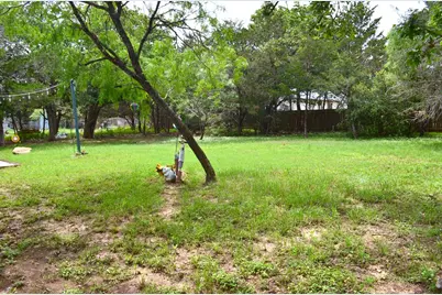 218 Texas Oak Drive, Cedar Creek, TX 78612 - Photo 33