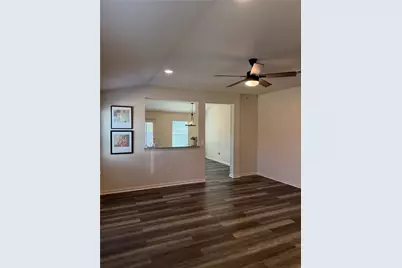 18421 Willow Sage Lane, Elgin, TX 78621 - Photo 5