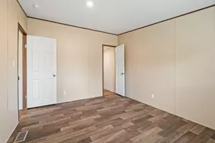 265 Hershal Ln, Cedar Creek, TX 78612 - Photo 29