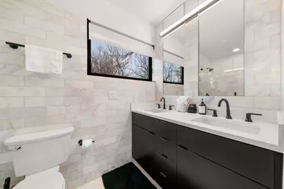 2311 E 8th Street #2, Austin, TX 78702 - Photo 15