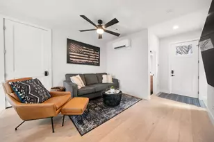 2311 E 8th St, Austin, TX 78702 - Photo 7