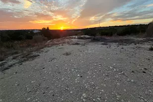 19403 Apple Springs Dr, Leander, TX 78641 - Photo 7