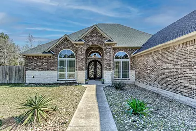 105 Arbors Circle, Elgin, TX 78621 - Photo 1