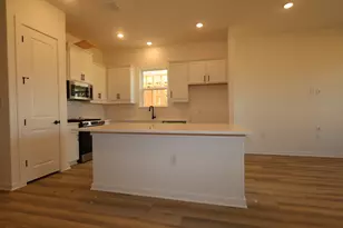 13212 Keefer Dr, Austin, TX 78652 - Photo 5