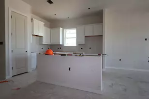 13212 Keefer Dr, Austin, TX 78652 - Photo 3