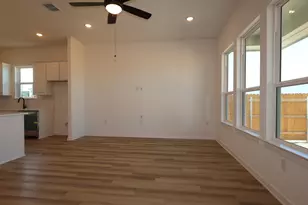 13212 Keefer Dr, Austin, TX 78652 - Photo 7