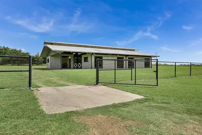 1700 Plum Lane, Brenham, TX 77833 - Photo 11