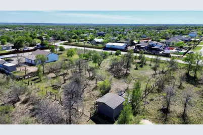 152 Cuernavaca Drive, Del Valle, TX 78617 - Photo 5