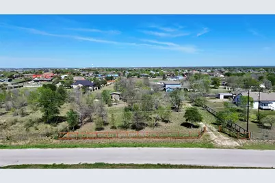 152 Cuernavaca Drive, Del Valle, TX 78617 - Photo 7