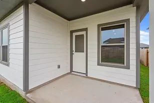 235 Red Tail Hawk Ln, Cedar Creek, TX 78612 - Photo 21