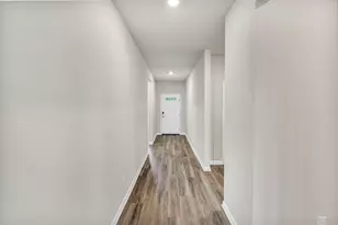 102 Greenspire Ln, Hutto, TX 78634 - Photo 5