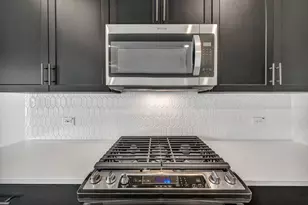 102 Greenspire Ln, Hutto, TX 78634 - Photo 21