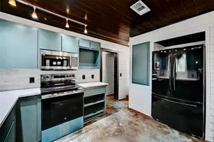 4016 McGregor Ln, Dripping Springs, TX 78620 - Photo 13